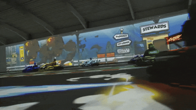 <font color='pasific'>让场地学会“自我更新”：全息投影</font>